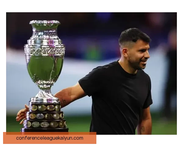 阿圭罗传奇地位不断巩固，梅西的称赞让人倍感关注